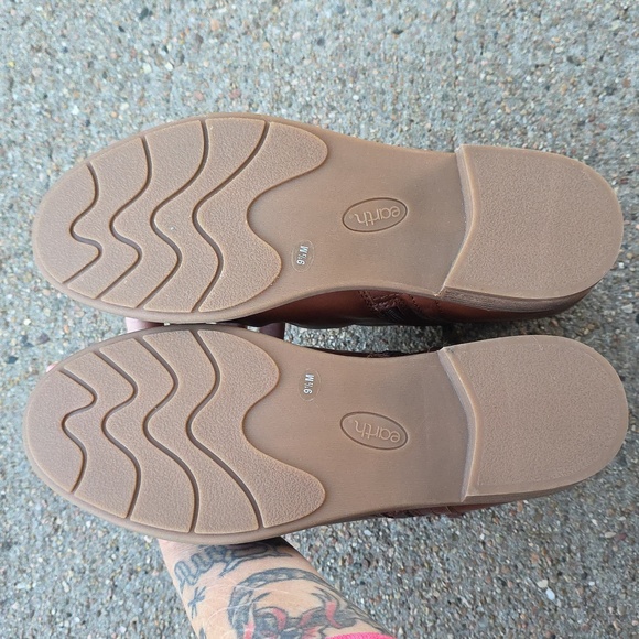 Earth Nadya Round Toe Ruched Leather Casual Booties Size 9 - Picture 9 of 10